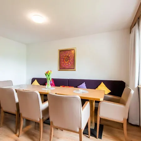Appartement Group Holiday In With Pool Use